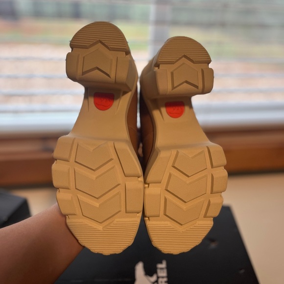 NWT SOREL Caribou X Heel Chelsea Sz 8.5 - Picture 9 of 9